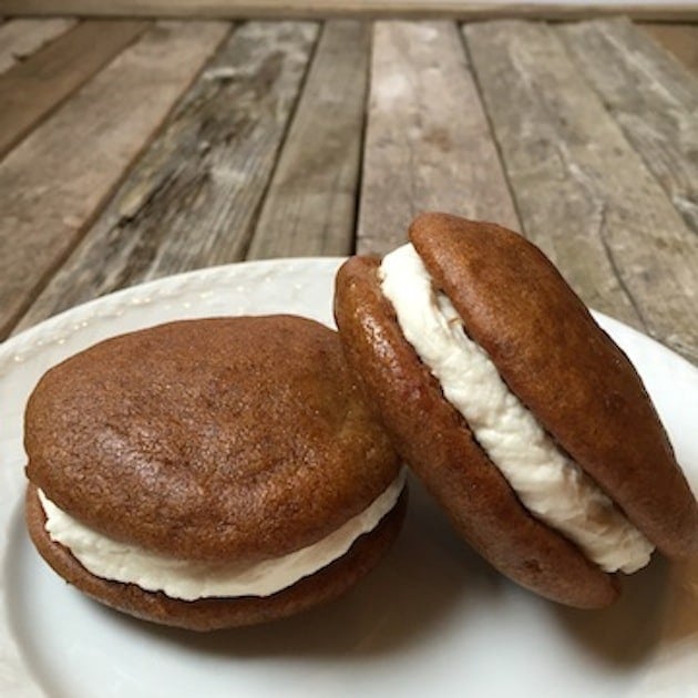 2 Pmpkin Whoopie Pies