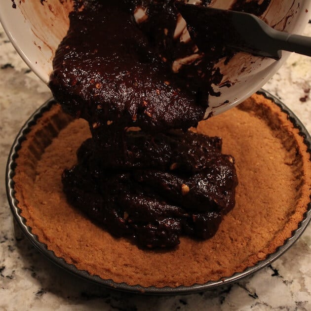 Adding chocolate Hazelnut filling to Tart crust