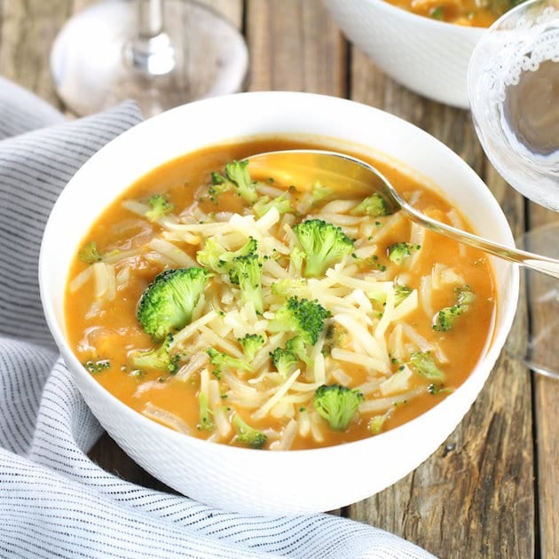 Broccoli cauliflower cheese soup