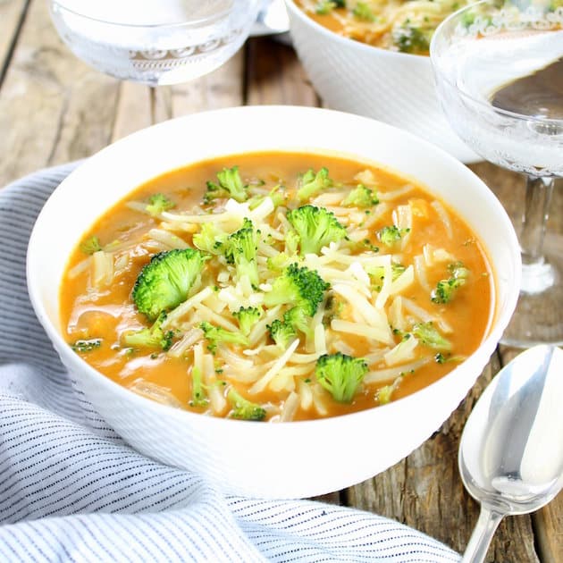 Broccoli cauliflower cheese soup