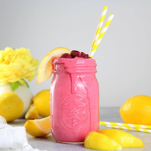 Raspberry lemonade smoothie