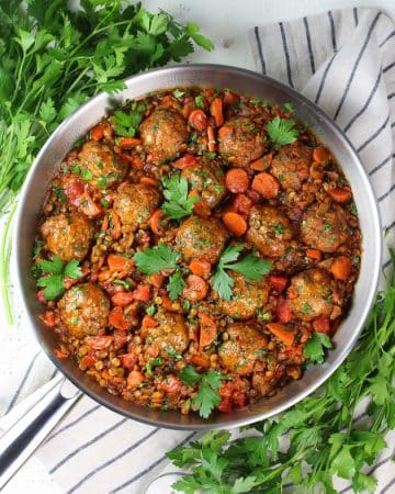 Lentils and Meatball in saute pan