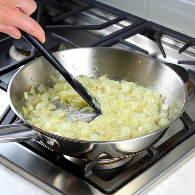 Sauteing onions stovetop