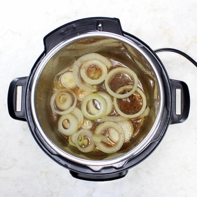 How to saute onions in an instant pot