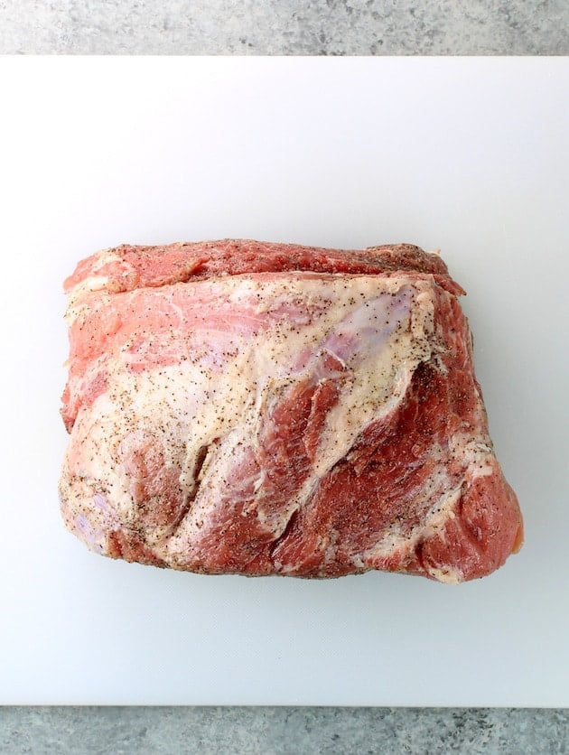pork shoulder roast before cooking