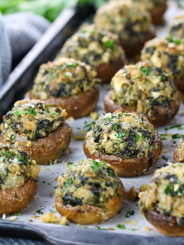 Mushrooms with spinach and feta