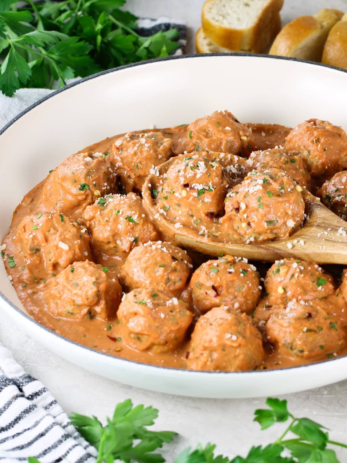 Baked Italian meatball recipe - A pan with meatballs in pasta sauce.