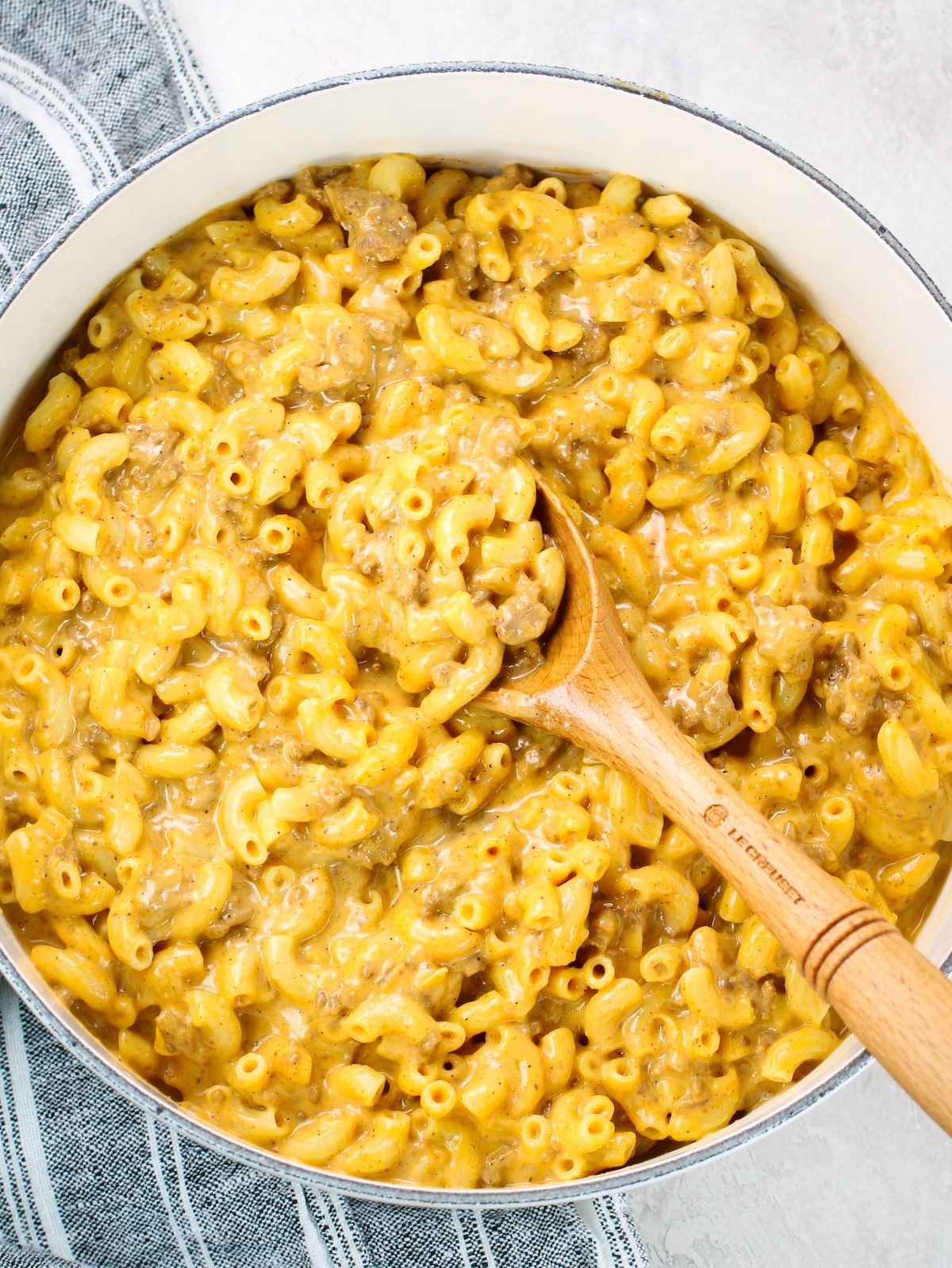 Cheeseburger macaroni recipe made with cheddar cheese and ground beef.